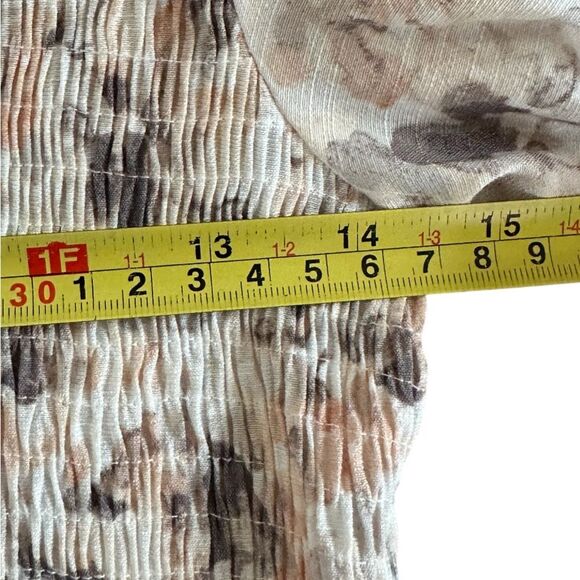 Nine West Womens Smocked Balloon 1/2 Sleeve V Neck Blouse Top Grey Floral Medium - Picture 4 of 8